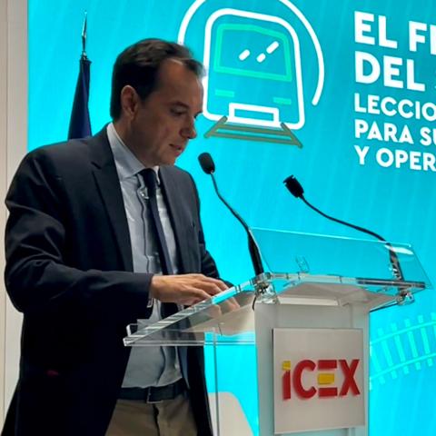 The president of Ineco, Sergio Vázquez Torrón, closed the meeting