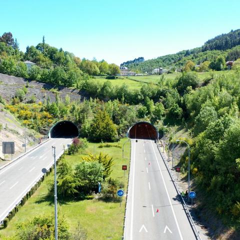 Ineco promotes smart roads by collaborating in the deployment of 5G in the Cereixal tunnel