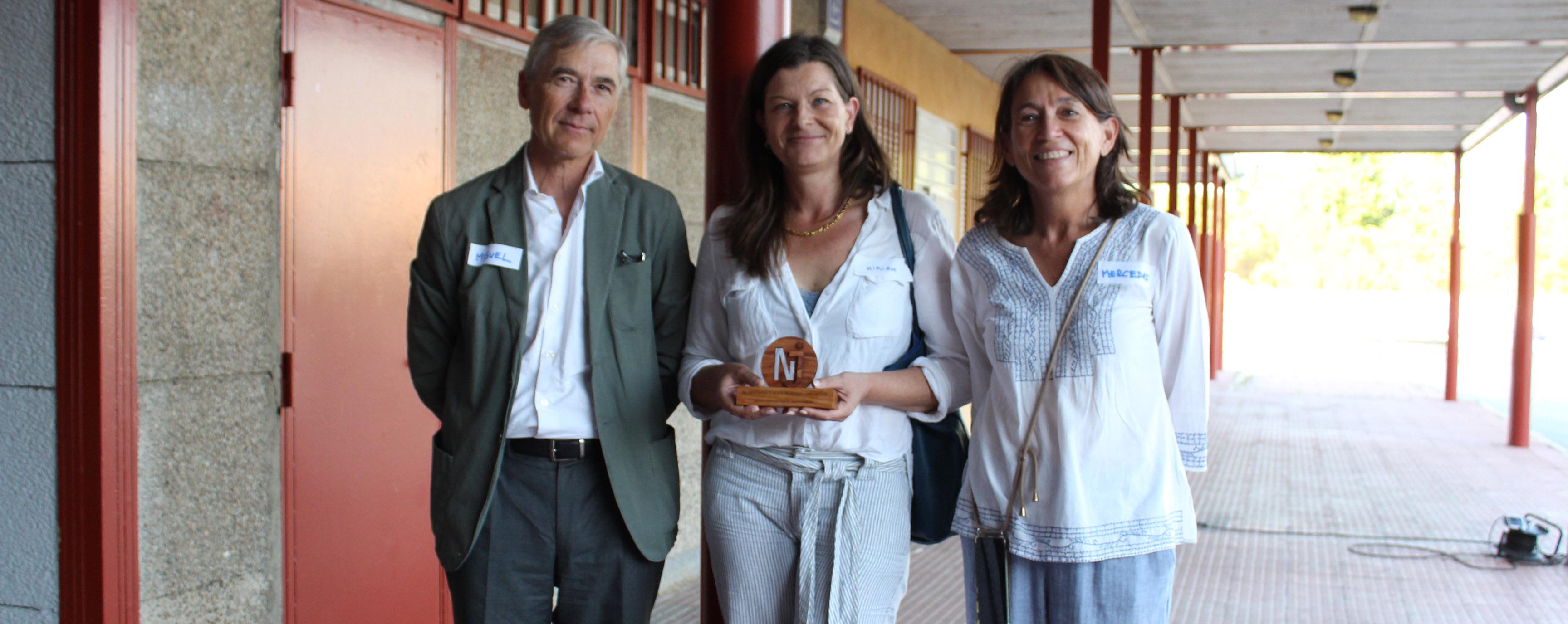 Miriam Vázquez recibió el premio por parte de Ineco