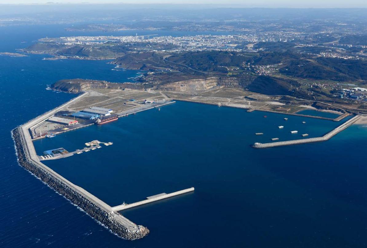 Un tren de gran calado para el puerto exterior de A Coruña